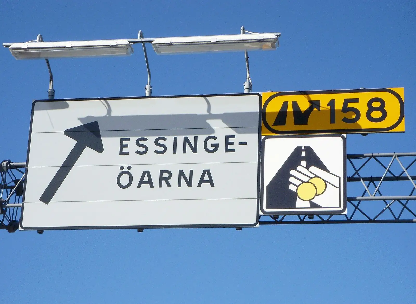 Vägskylt mot Essingeöarna