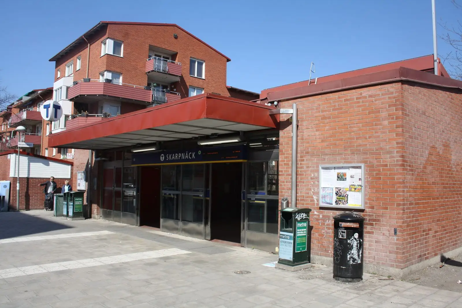Skarpnäcks centrum vid tunnelbanan