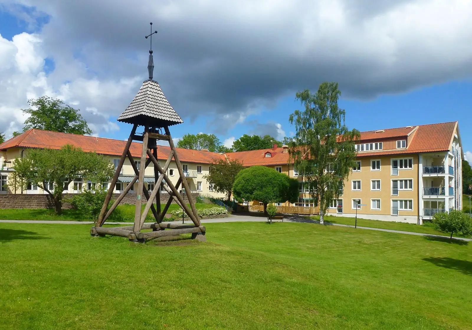 Klockstapel och byggnader på Stora Sköndal