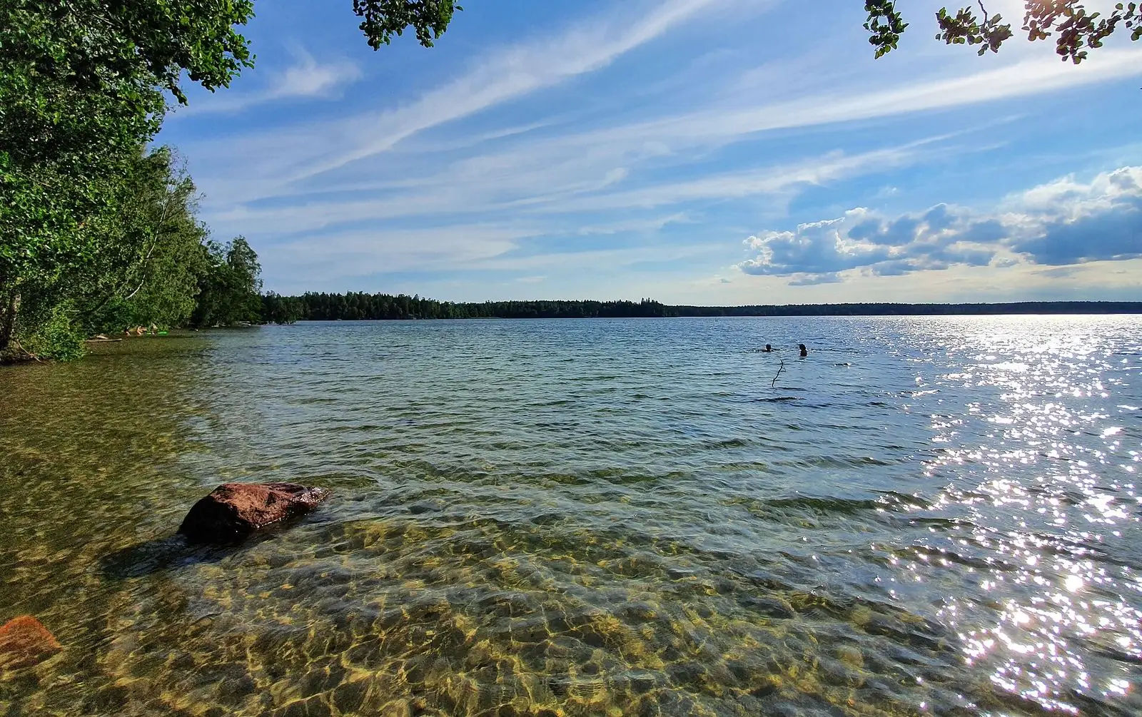 Sjön Largen vid Riala