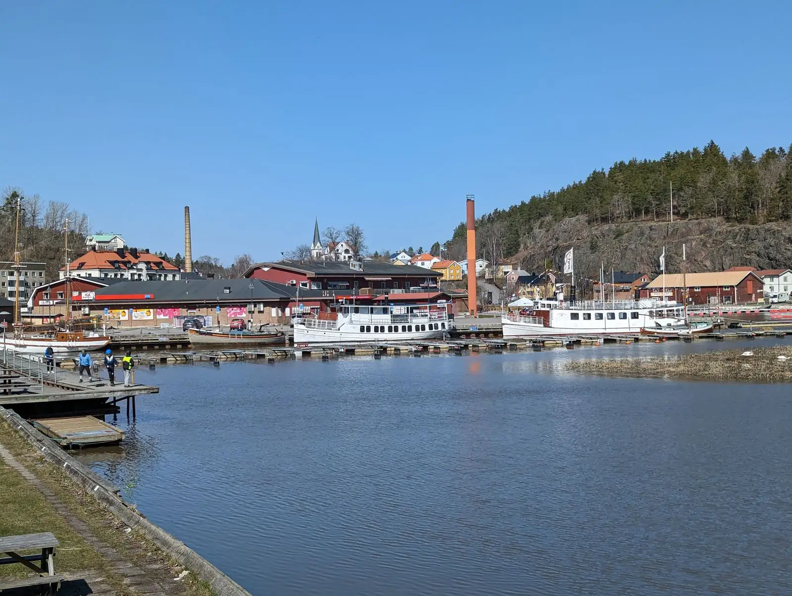 Valdemarsviken och hamnen i Valdemarsvik