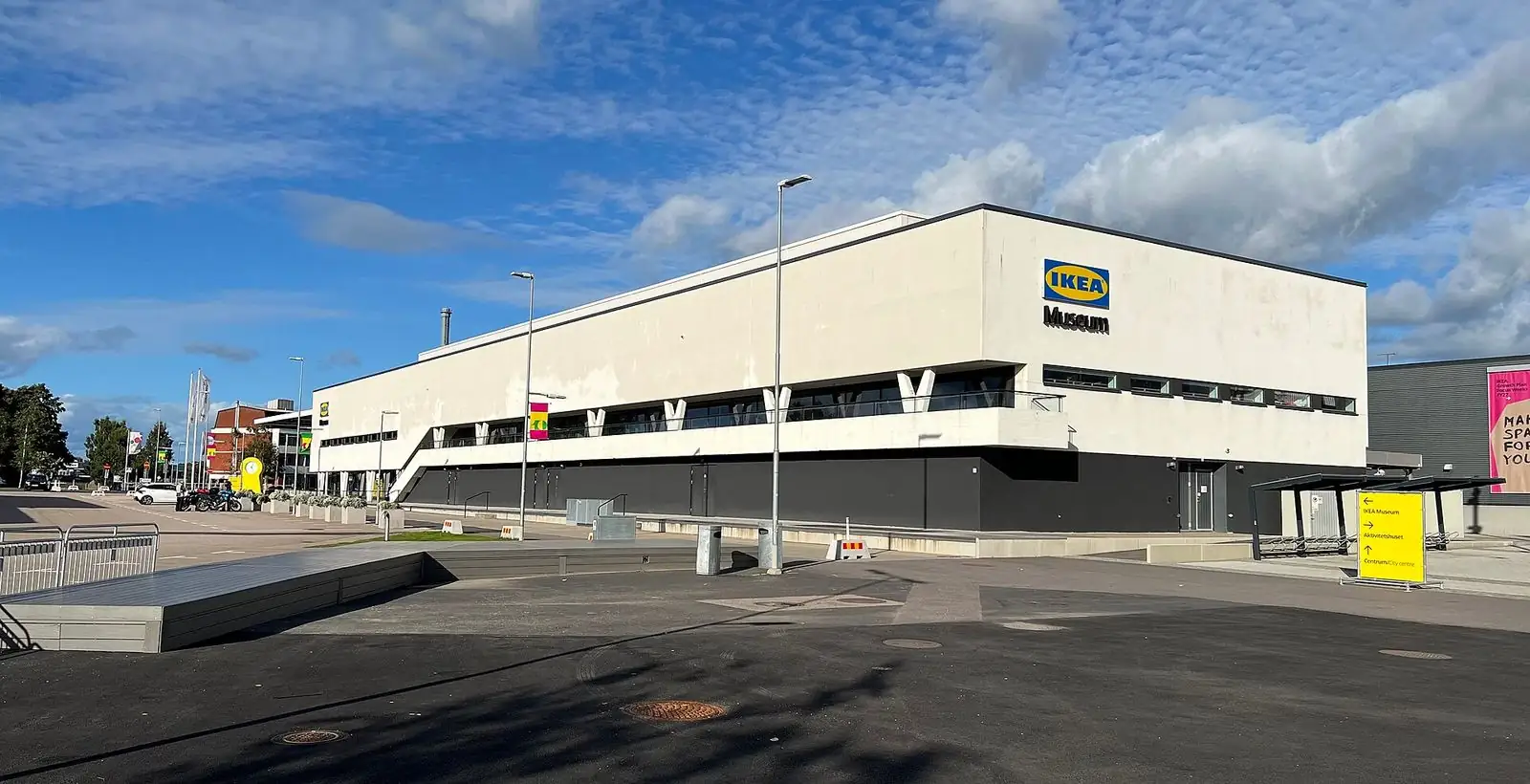 Ikeas byggnad i Älmhult