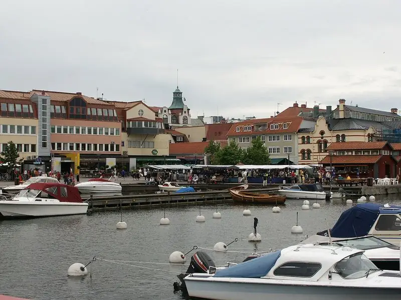 Hamnen och staden i Västervik