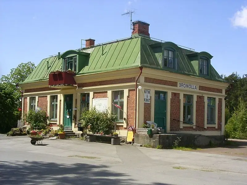 Gammal byggnad i Bromölla centrum