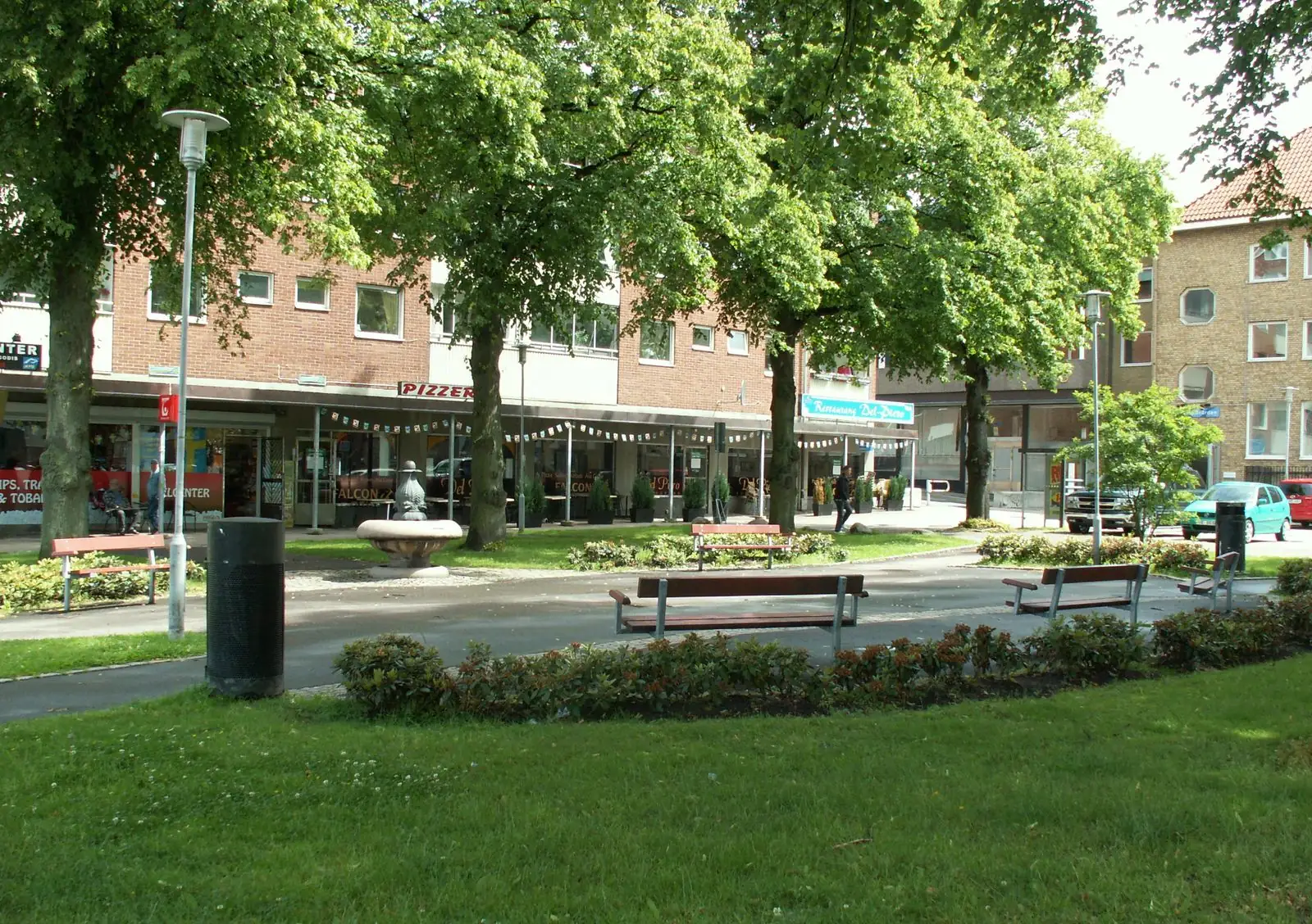 Jaegerdorffsplatsen i Kungsladugård en sommardag