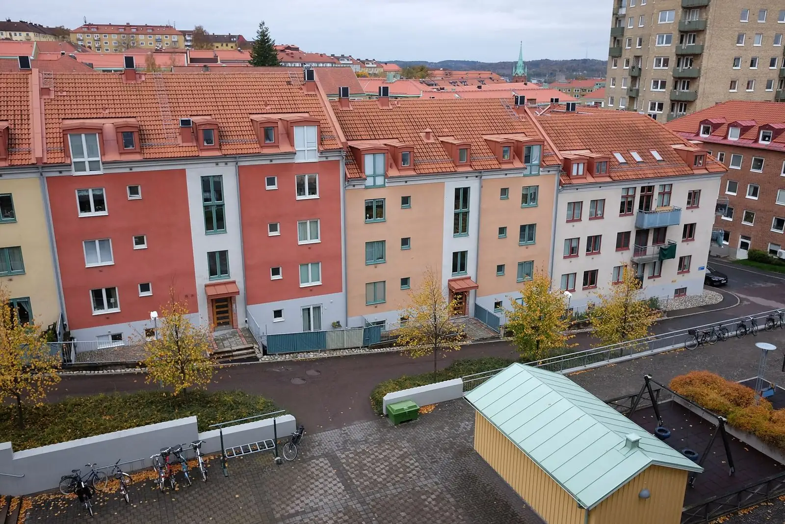 Färgglada hus vid Runebergsgatan