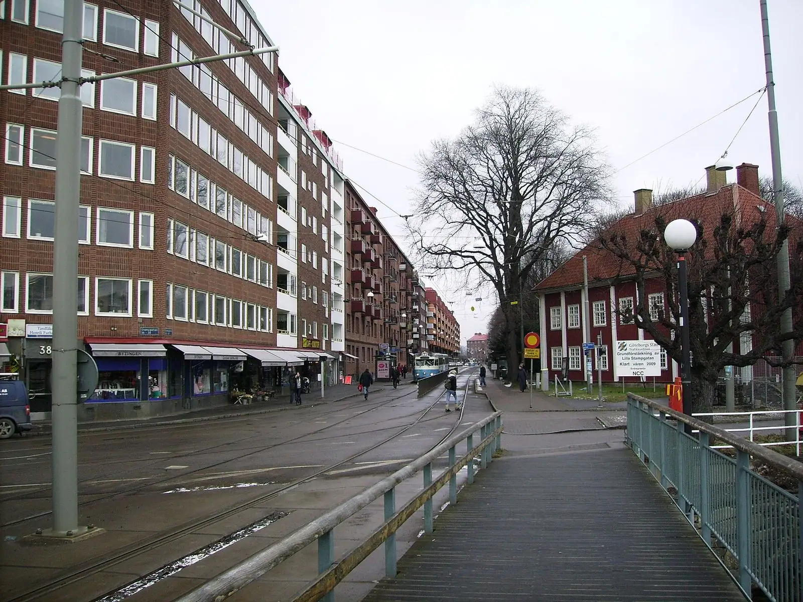 Gata med tegelhus vid Stampen