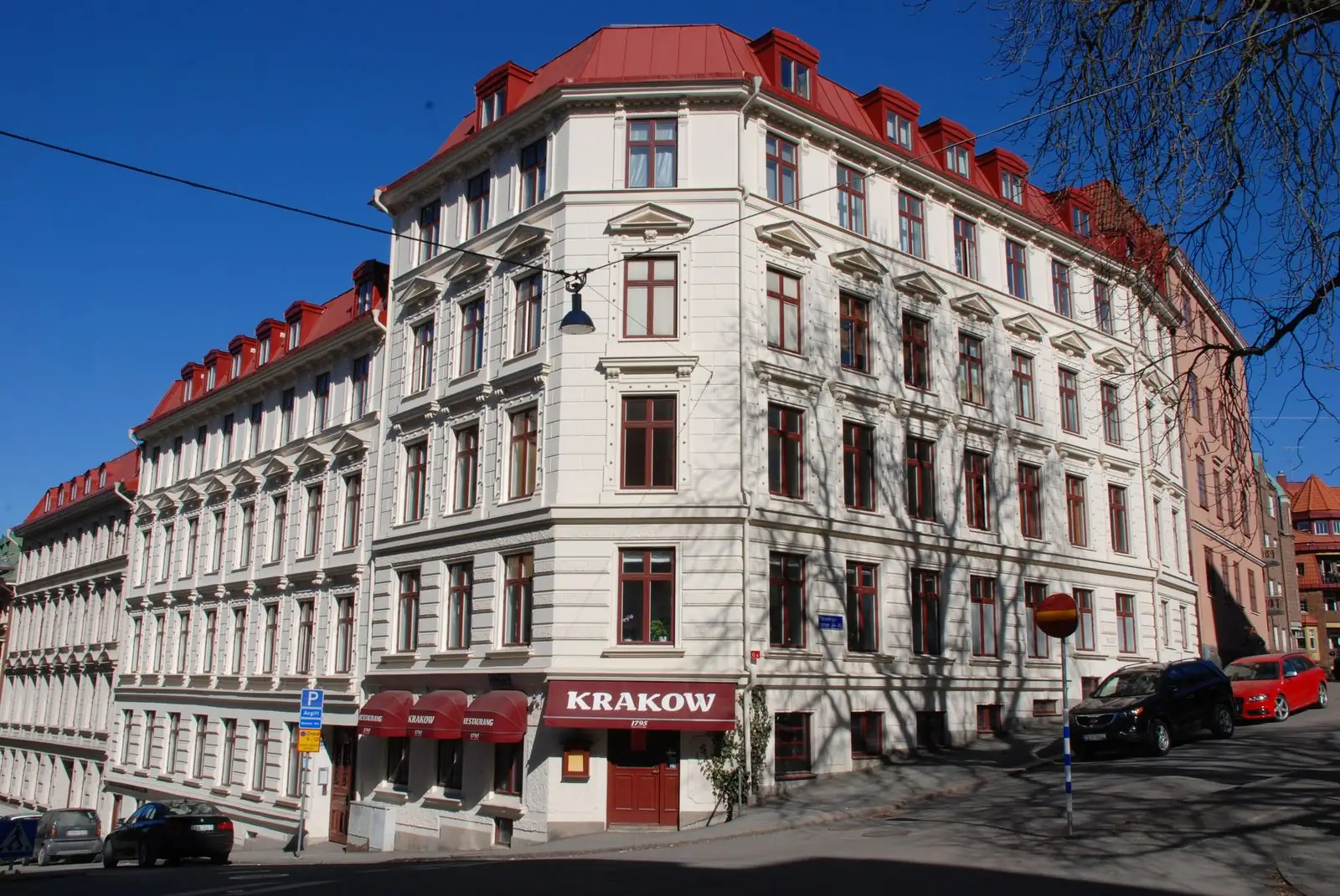 Hörnhus vid Föreningsgatan och Karl Gustavsgatan