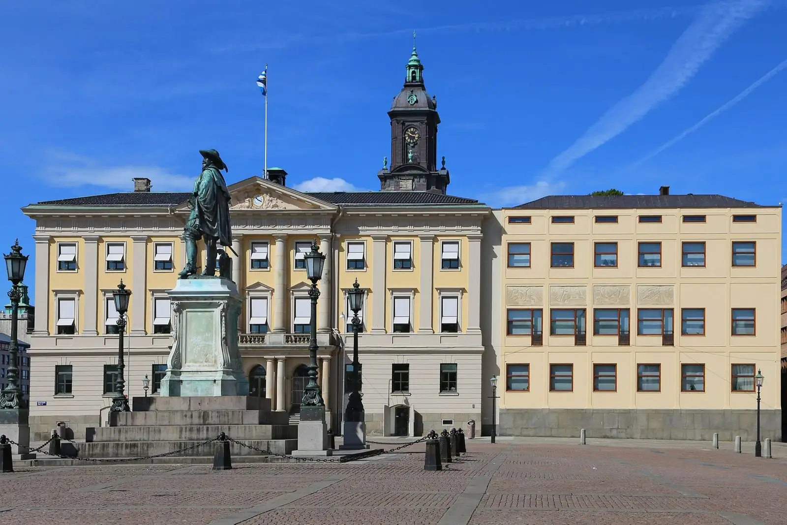 Gustaf Adolfs torg och rådhuset i Göteborg