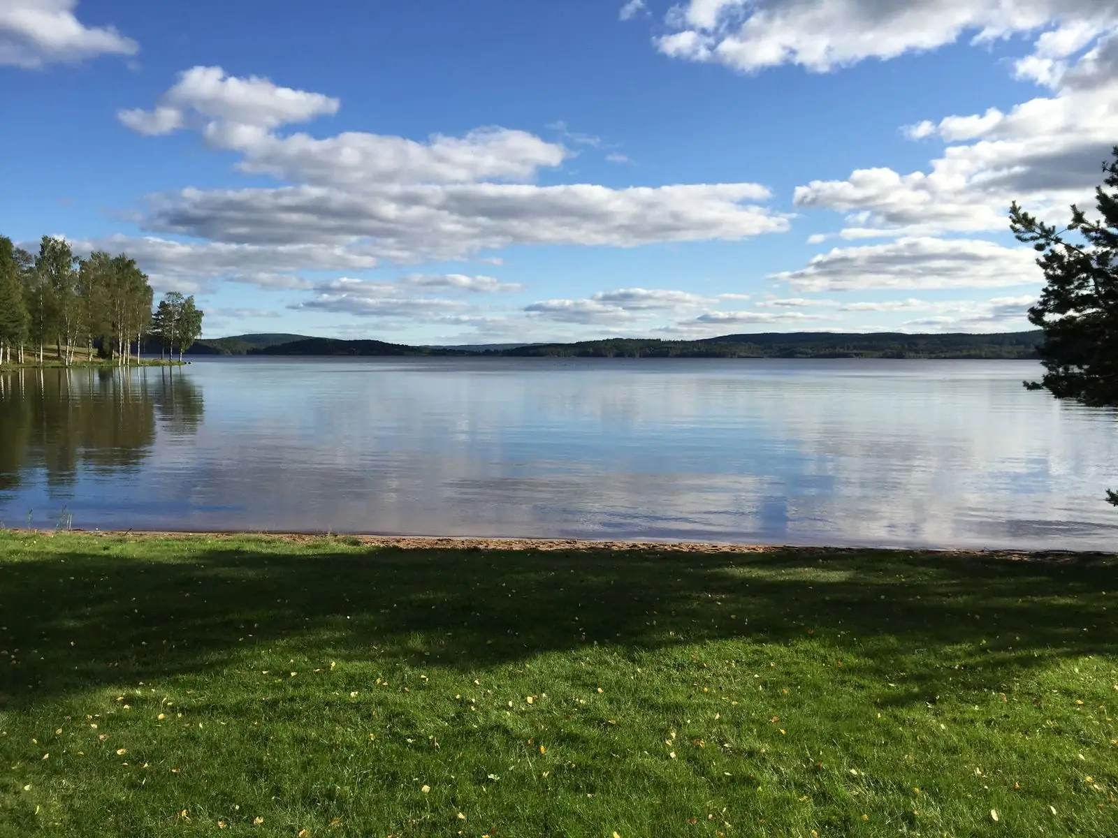 Sjö vid Charlottenberg