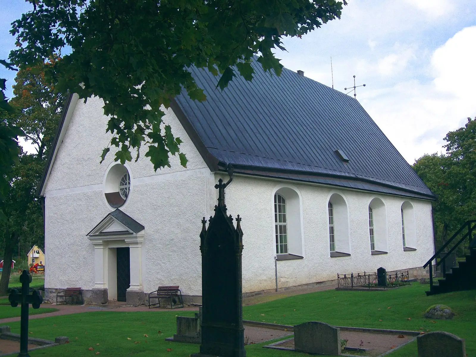 Bergs kyrka i Hallstahammar