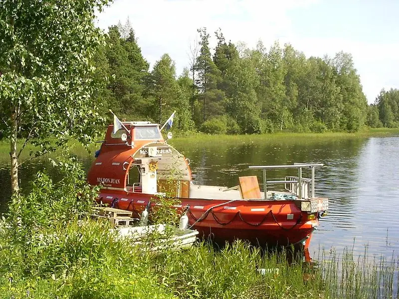 Båt vid älven i Vansbro