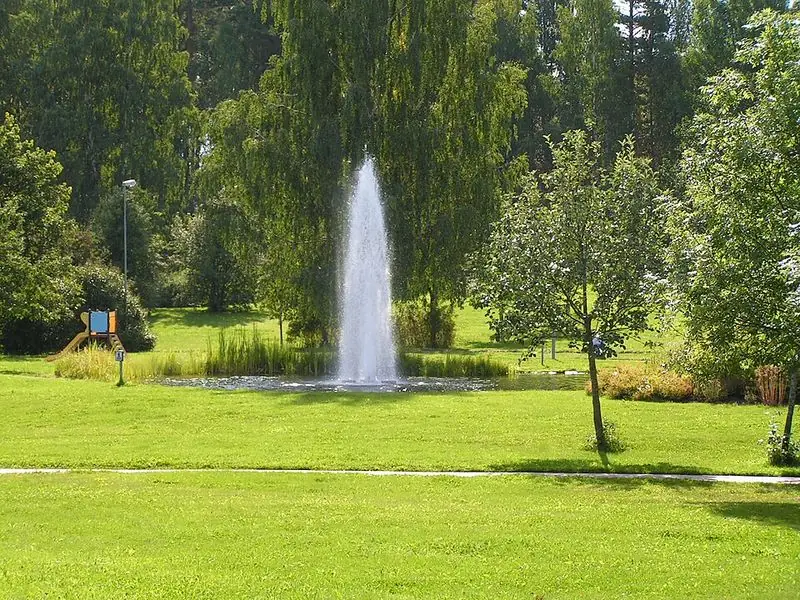 Park med fontän i Hofors